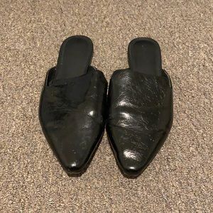 Black Slip On Size 8